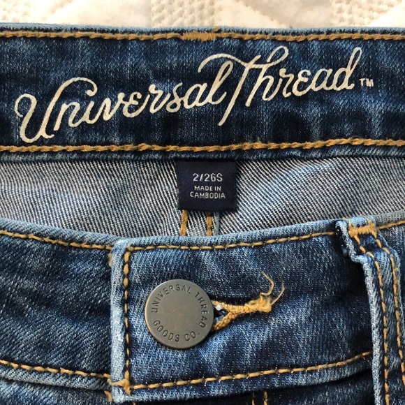 Universal thread jeans - Picture 2 of 3